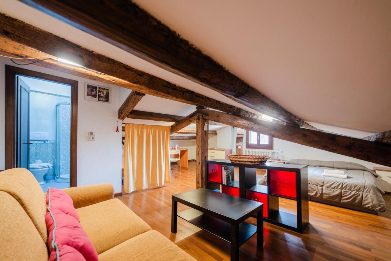 Apartament Petit Loft Wenecja Zewnętrze zdjęcie